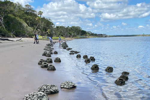 love-rivers-and-reefs-join-dr-smiths-research-journey