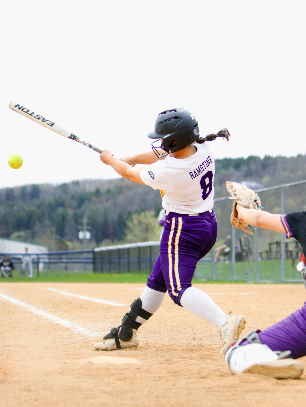elmira-college-softball-nike-camp
